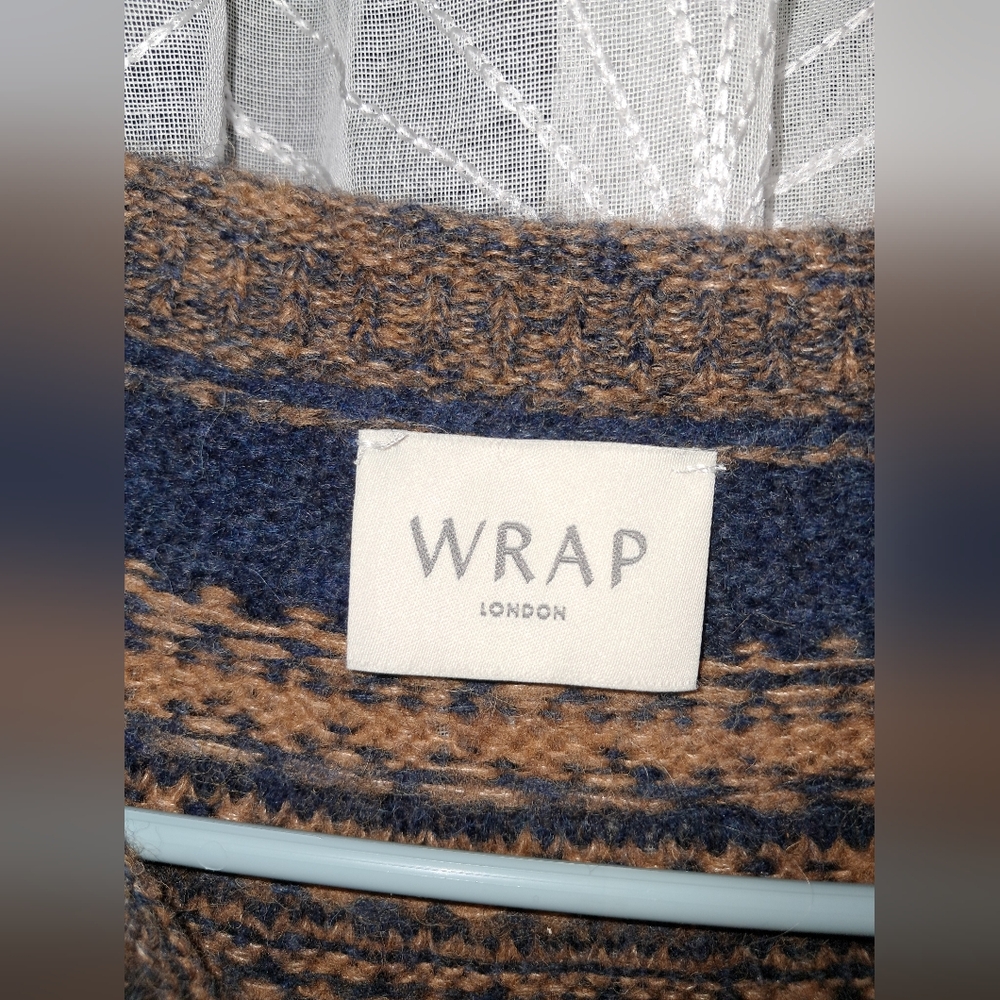 Wrap London brand Women's size 10, alpaca blend knit sweater - Picture 5 of 6
